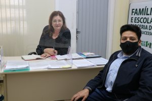 Secretária de Educação recebe vereador 