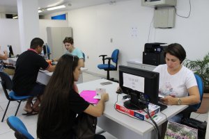 Balc&atilde;o de empregos est&aacute; com mais de 160 vagas abertas. Confira!