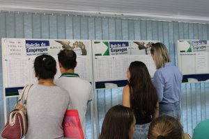 Balc&atilde;o de empregos est&aacute; com 175 vagas abertas. Confira!