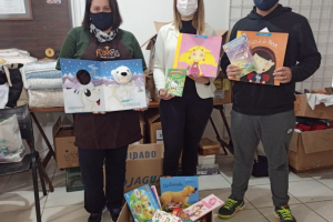 Biblioteca Municipal recebe doação de livros