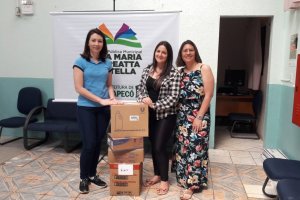 Biblioteca P&uacute;blica realiza doa&ccedil;&atilde;o de livros