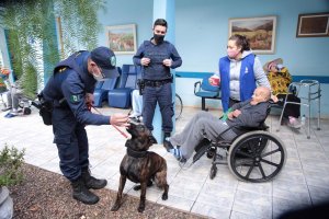 For&ccedil;as de Seguran&ccedil;a far&atilde;o a&ccedil;&atilde;o comunit&aacute;ria na Pra&ccedil;a da Fam&iacute;lia