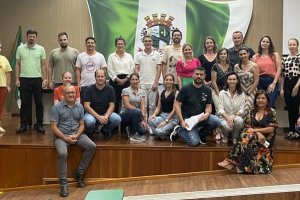 Munic&iacute;pios debatem fluxo de atendimento odontol&oacute;gico de Chapec&oacute;