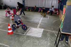 CEIM Nova Era realiza projeto sobre conscientização no trânsito