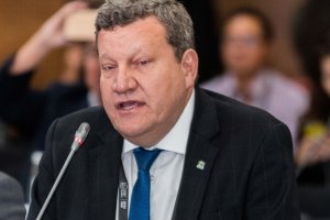 Prefeito Buligon deixa a marca de Chapecó em evento Mundial