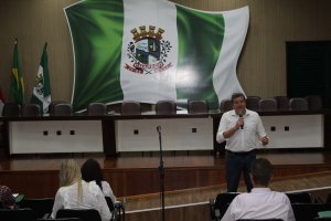 Prefeito destaca compromisso da agroind&uacute;stria com a continuidade da produ&ccedil;&atilde;o 