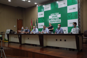 Decreto vai proibir shows e restringir hor&aacute;rios