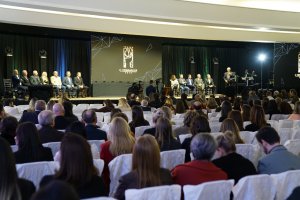 Trof&eacute;u O Desbravador: homenagem e reconhecimento ao empres&aacute;rio Chapecoense