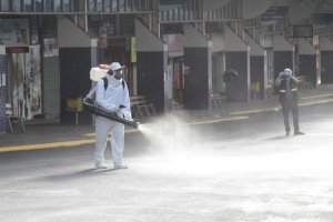 Chapecó realiza desinfecção de espaços públicos nesta segunda