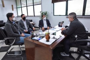 Secretário do Desenvolvimento Social conhece trabalho de Chapecó