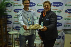 Torresmo de tilápia é sensação entre os visitantes da Efapi 2023