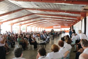 Administra&ccedil;&atilde;o realiza celebra&ccedil;&atilde;o ecum&ecirc;nica com grupos de idosos