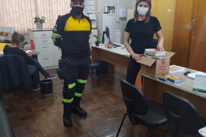 Trânsito - Rede de Ensino recebe material educativo