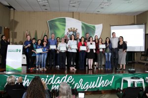 Prefeitura de Chapecó premia cidadãos comprometidos com a causa Lixo Zero 