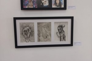 Escola de Artes realiza oficina de desenho ao ar livre