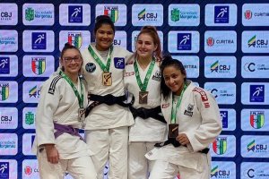 Chapec&oacute; no P&oacute;dio da Ta&ccedil;a Brasil de Jud&ocirc; Feminino