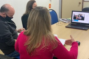 Secretaria de Educação promove capacitação de professores