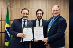 Chapec&oacute; integra carteira nacional de investimentos em aeroportos regionais