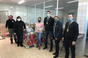 SEASC recebe cestas b&aacute;sicas 