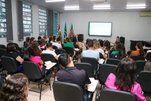 Destinação correta de recursos públicos é tema de formação na Rede Municipal de Ensino