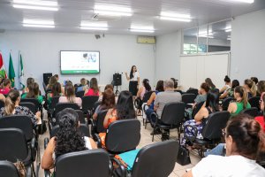 Profissionais da Educação Especial recebem formação sobre Plano de Aula Individual