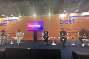 Rede Municipal de Chapec&oacute; apresenta painel em Evento Nacional de Educa&ccedil;&atilde;o e Tecnologia 