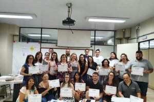 Educa&ccedil;&atilde;o retoma curso de ingl&ecirc;s para inclus&atilde;o social
