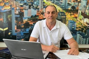 Itamar Agnoletto assume a Prefeitura de Chapecó