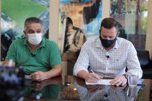 Testagem aponta queda de 70% para 48% nos casos positivos