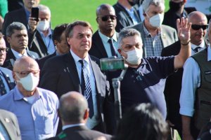 Presidente Bolsonaro visita Arena Condá e agroindústria em Chapecó