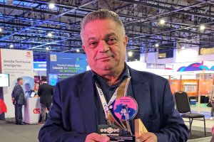 Chapecó ganha quatro troféus em premiação de cidades inteligentes em São Paulo