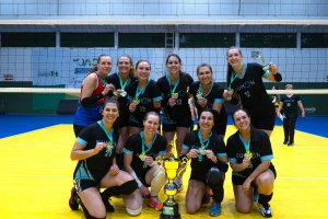 Kumon conquista o t&iacute;tulo do Municipal de Voleibol Feminino