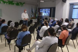 Diretor de Seguran&ccedil;a P&uacute;blica d&aacute; palestra no HRO