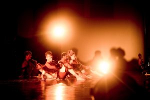 Edital das Linguagens: Espet&aacute;culo �Luzir� ter&aacute; tr&ecirc;s apresenta&ccedil;&otilde;es gratuitas