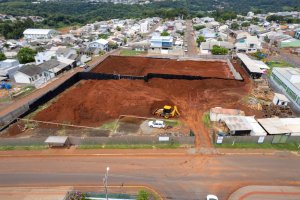 Obras no CEIM Mario Lanznaster seguem avan&ccedil;ando