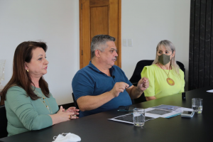 Administra&ccedil;&atilde;o informa que n&atilde;o h&aacute; municipaliza&ccedil;&atilde;o de escolas e sim estudos de otimiza&ccedil;&atilde;o