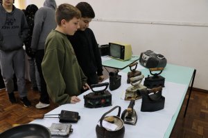 Escola de Chapecó organiza Museus de Memórias