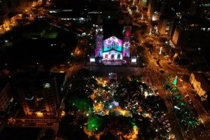 Programa&ccedil;&atilde;o do Natal da Fam&iacute;lia segue at&eacute; dia 21/12 em Chapec&oacute;