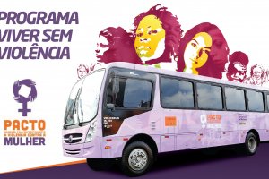 &Ocirc;nibus Lil&aacute;s chega a Chapec&oacute;
