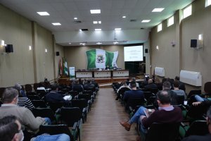 Realizada audi&ecirc;ncia p&uacute;blica sobre Plano de Saneamento B&aacute;sico de Chapec&oacute;