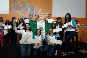 Projetos da Rede Municipal de Ensino recebem pr&ecirc;mio nacional