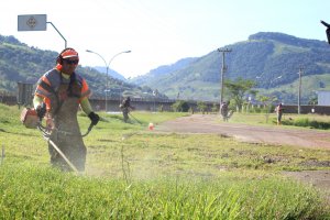 Cronograma de a&ccedil;&otilde;es de infraestrutura nos Bairros, Interior e Escolas do Munic&iacute;pio