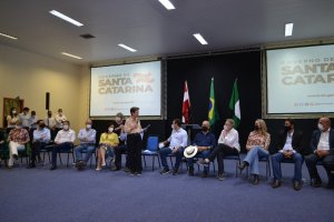 Estiagem no oeste &eacute; tema da visita da Ministra da Agricultura em Chapec&oacute;