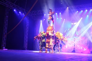 Grupo Tholl volta a se apresentar em Chapec&oacute;