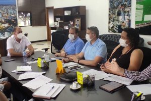 Prefeito de Chapecó e equipe da Saúde avaliam e adaptam estratégias 