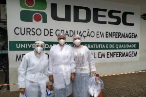 Udesc &eacute; mais um ponto de vacina&ccedil;&atilde;o para 44 anos ou mais