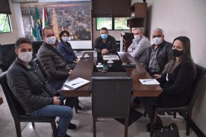 Vereadores e prefeito tratam sobre apoio a micro e pequenos empreendedores