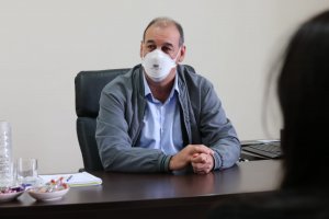 Administração e Funai tratam sobre abandono de animais nas aldeias