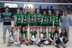 Voleibol feminino comemora vaga para fase estadual dos Joguinhos