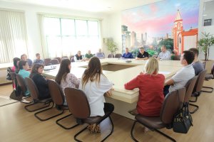 Prefeitura de Chapec&oacute; far&aacute; contrato emergencial para empresa de estacionamento